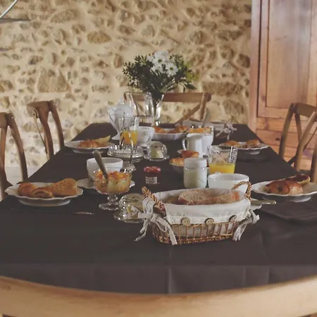 Casa de hóspedes Le Courty *