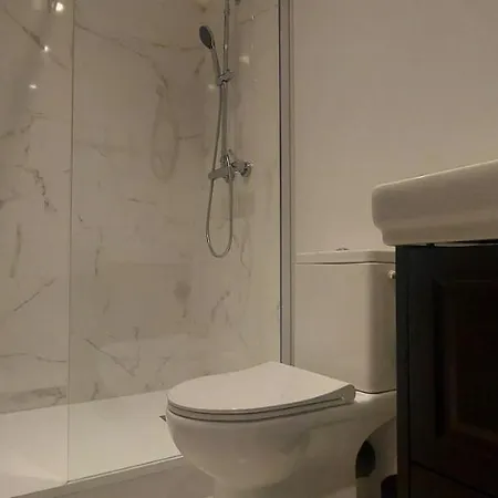 Le Courty Blousson-Sérian