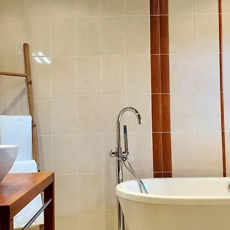 Guest house Le Courty Blousson-Serian